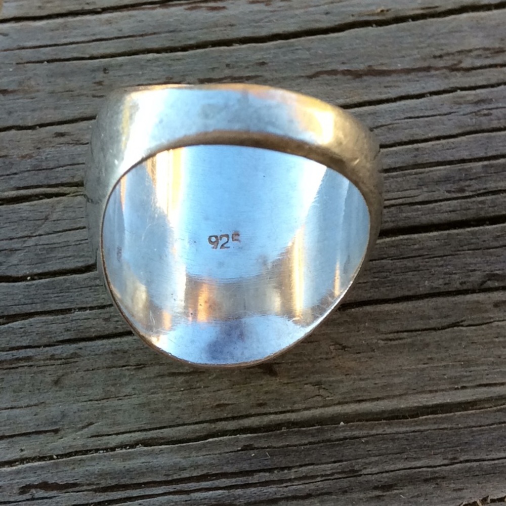 925 Sterling Silver Beautiful Patterned Ring - image 4